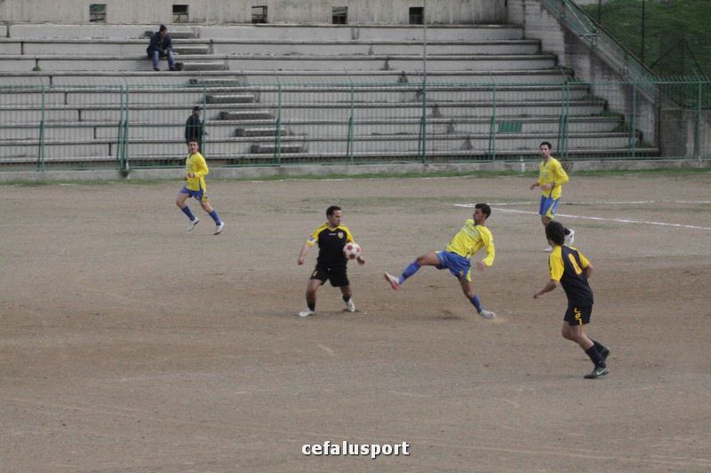 111119 sport 005_tn.jpg